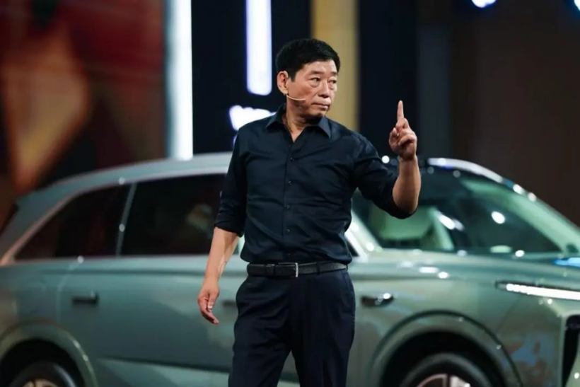 The 2025 auto market is turbulent for half a year: design revolution, price bloody war and life-and-death integration