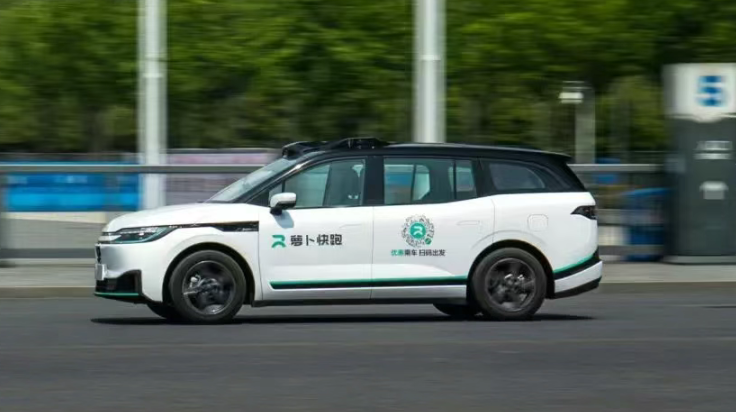 The eve of the disappearance of the steering wheel: the Robotaxi war of the three giants of Tesla, Baidu, and Haro